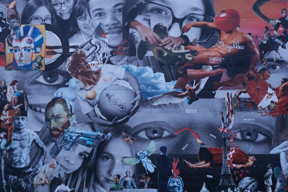 Fresque Planches contact Deauville