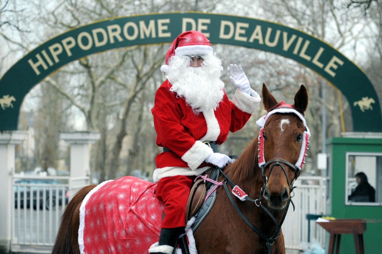 Meeting d'hiver et festivités de Noël sur l'hippodrome de Deauville La Touques