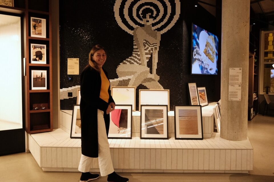 Delphine Barre est l'une des photographes qui exposent pour le Off de Planches contact.