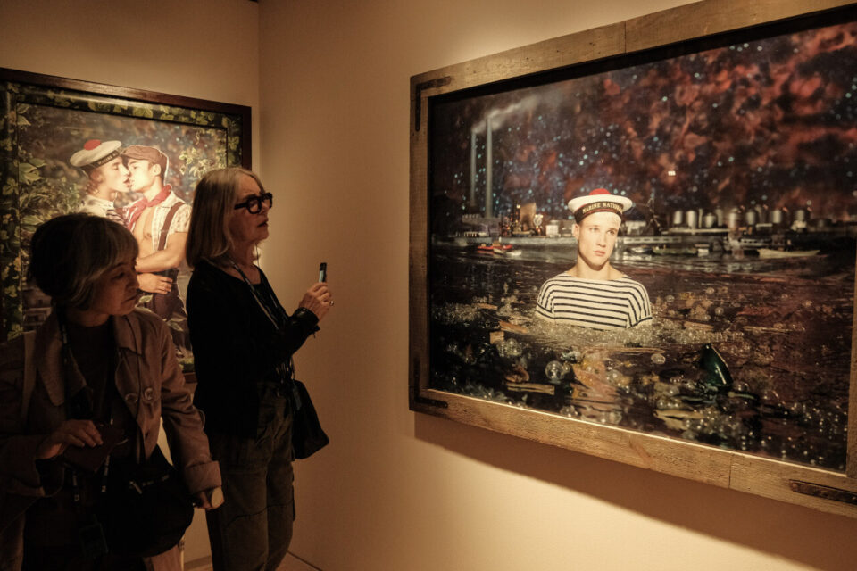 Cette exposition nous plonge dans les mondes marins de Pierre et Gilles.