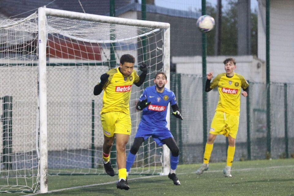 Mondeville s'est incliné 4-0 contre l'AS Trouville-Deauville-Villers en finale régionale de la Coupe Gambardella.