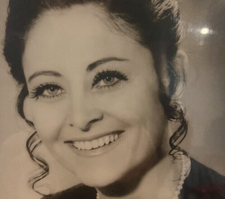 Claudine Vazeille a intégré la Comédie française et en a gardé une rigueur très appréciée.