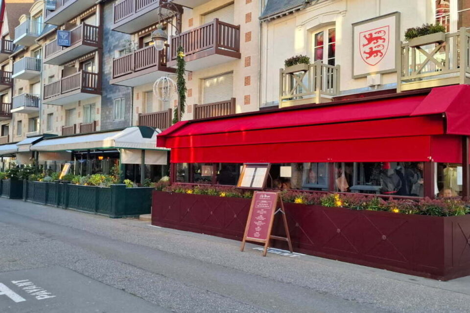 Chez Miocque Drakkar