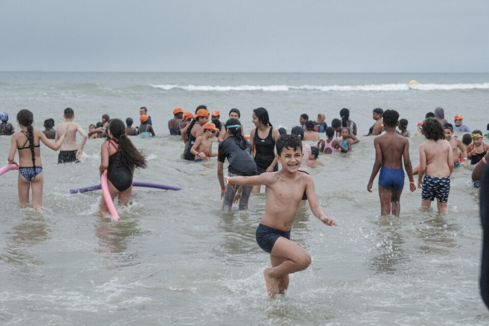 Près de 5 000 enfants et accompagnateurs venus de toute l'Île-de-France sont attendus à Deauville pour la traditionnelle Journée des oubliés des vacances du Secours Populaire.