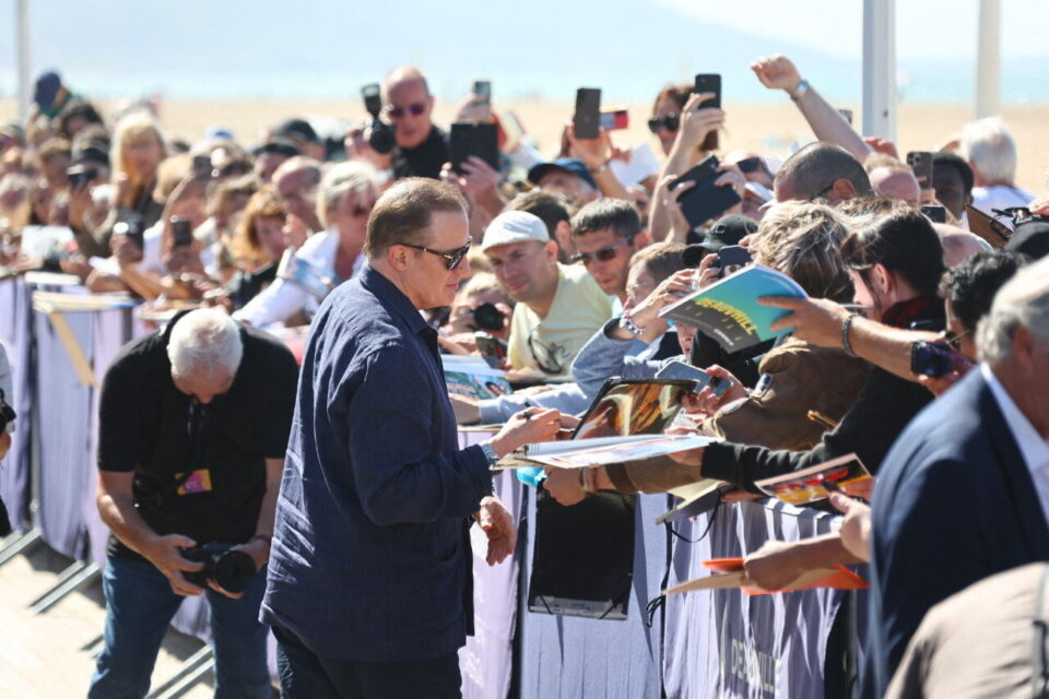 Brendan Fraser sur les Planches de Deauville pour inaugurer sa cabine.