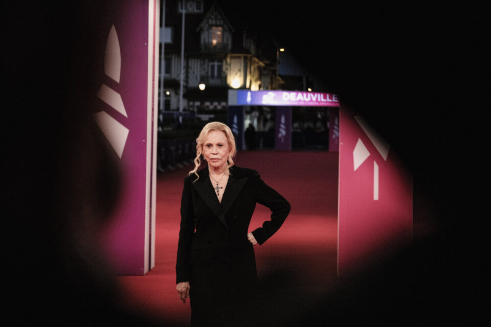 Faye Dunaway sur le tapis rouge du festival du cinéma américain de Deauville.